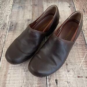 Merrell Emma Womens US 7 EUR 37.5 Brown Oiled Leather Comfort Professional Clog
